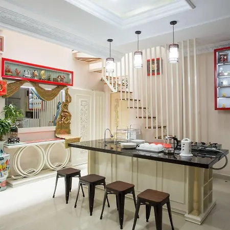 Griya Qq Guest House Yogyakarta Exterior photo